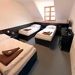 štiřínská Stodola U Prahy