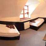 Hotel štiřínská Stodola U Prahy