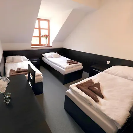 štiřínská Stodola U Prahy