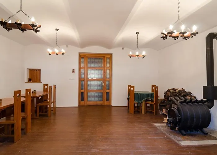 Hotel Stirinska Stodola U Prahy *